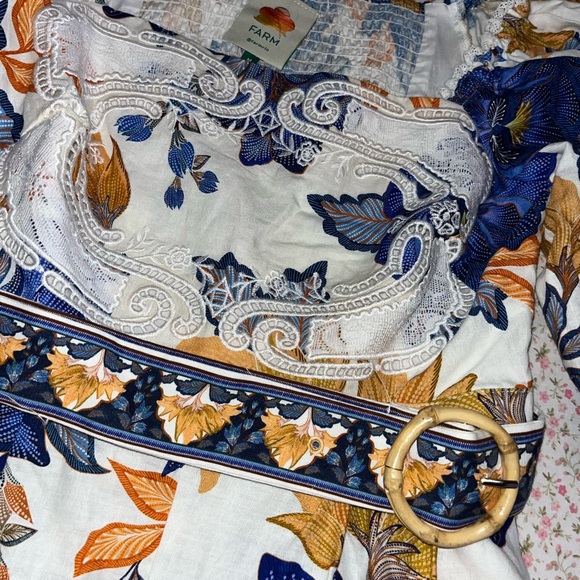 FARM Rio romper with the cutest florals and lace designs😻😻 - Picture 4 of 8